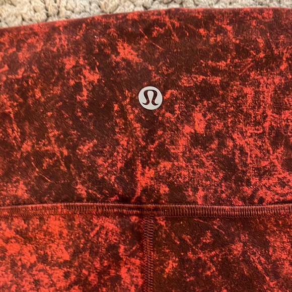 Lululemon Wunder Trains - Picture 3 of 4